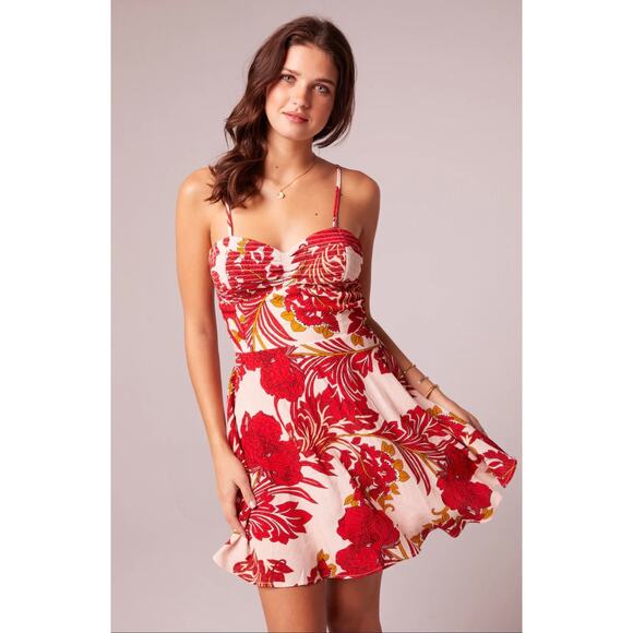 Band Of The Free - Band Of Gypsies Dancing Queen Red Floral Mini Dress M NWT - Picture 1 of 10